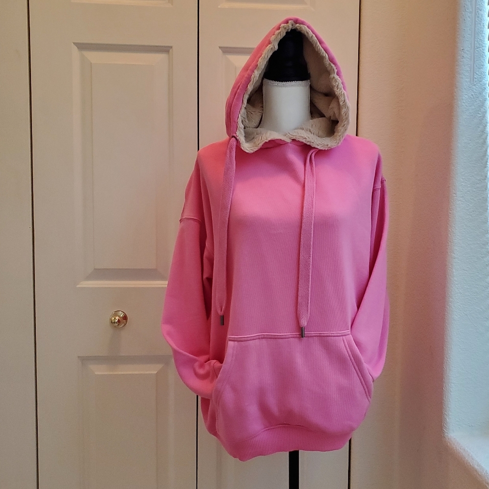 Areie Oversized Pink Hoodie